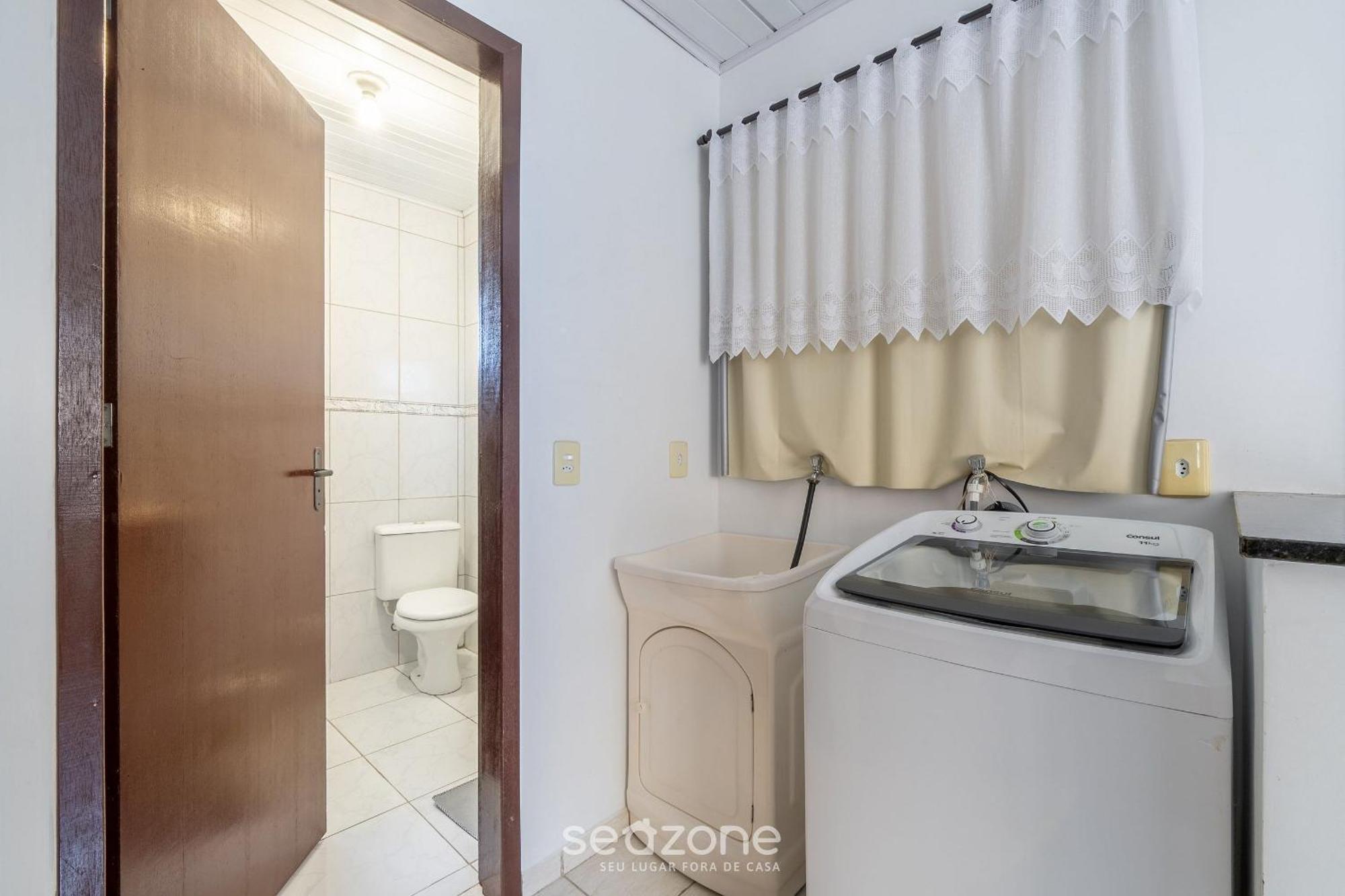 Holiday home Bela Casa A 100m Da Da Armacao Rpr056 Penha (Santa Catarina)